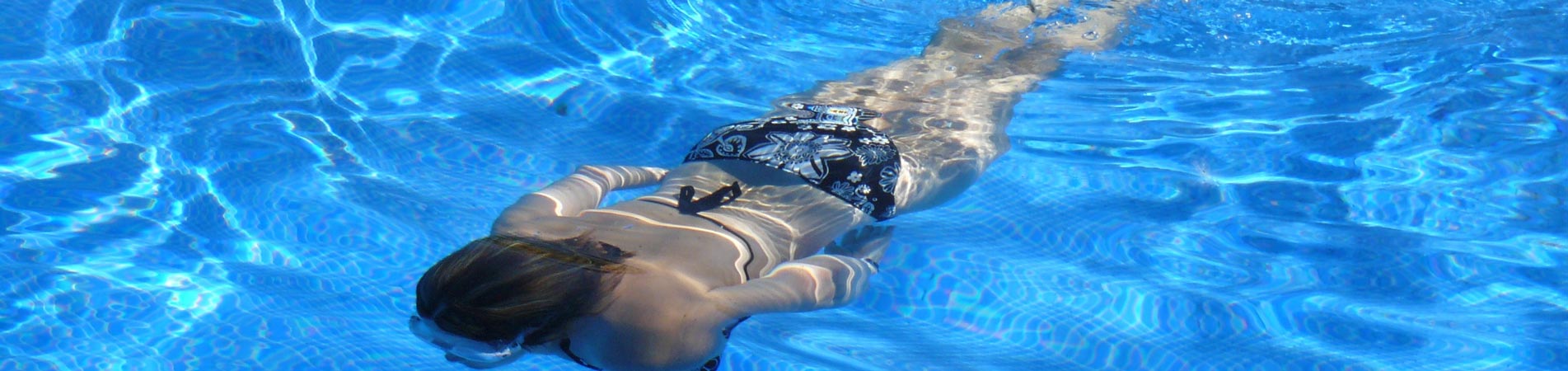 faire des rencontres à la piscine